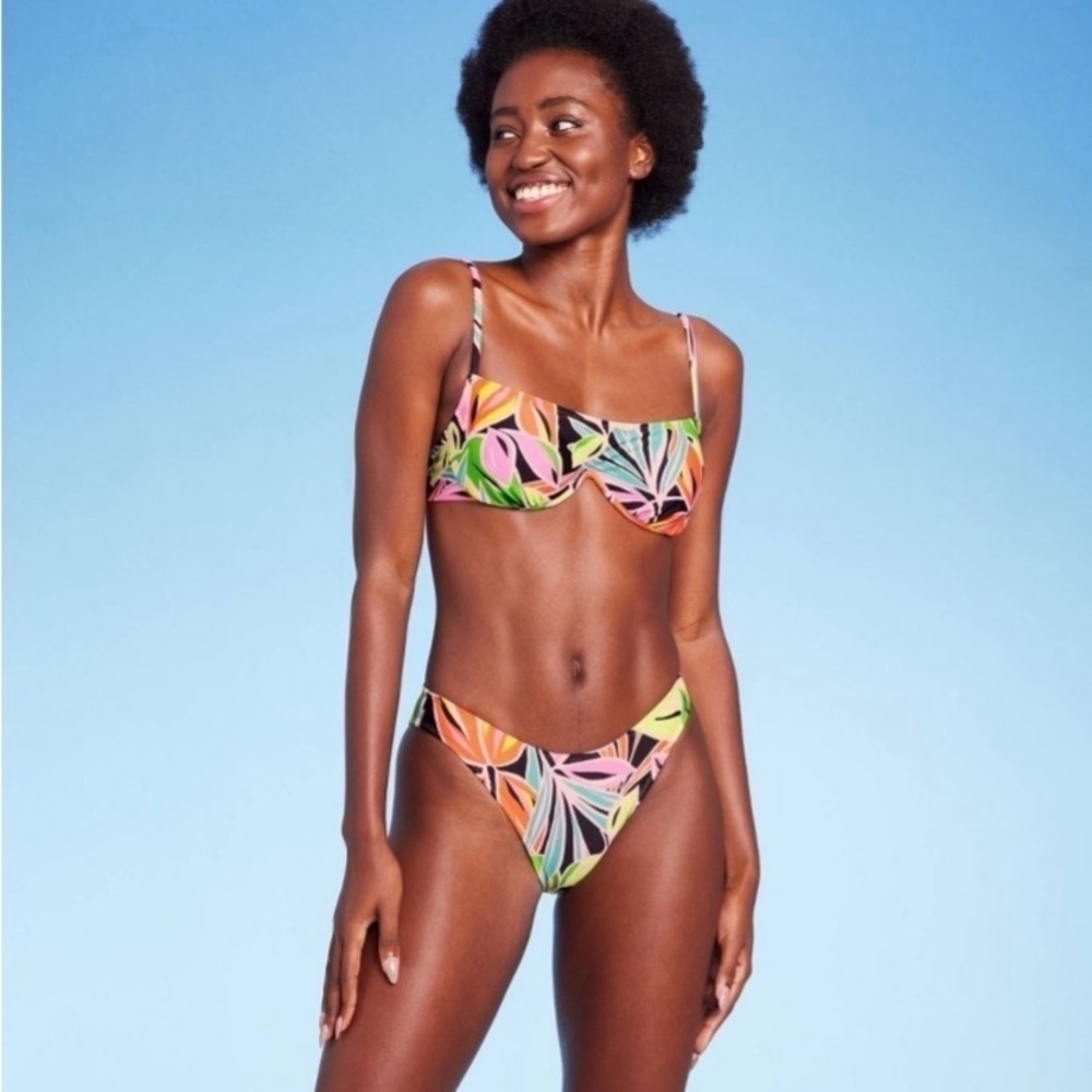 Wild Fable Womens Swim
Bikini Top Wild Fable
